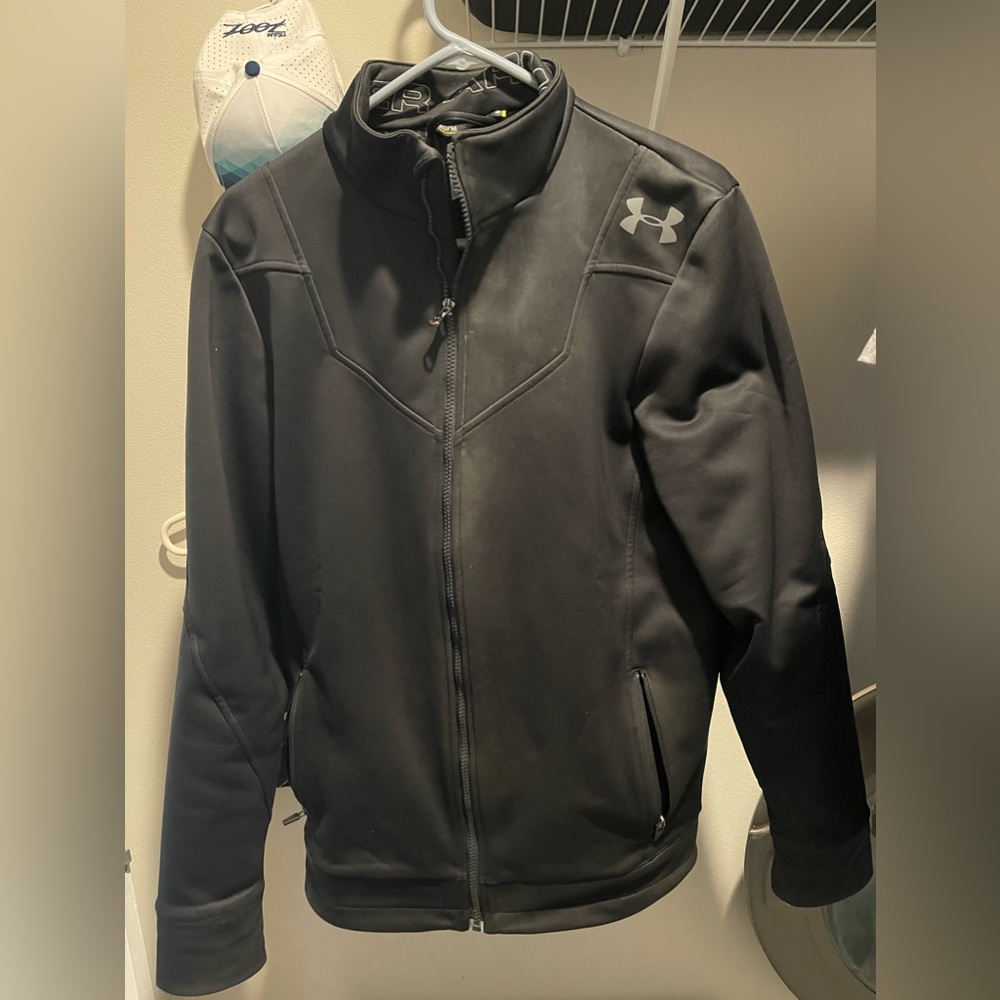 Men’s medium Under Armour jacket